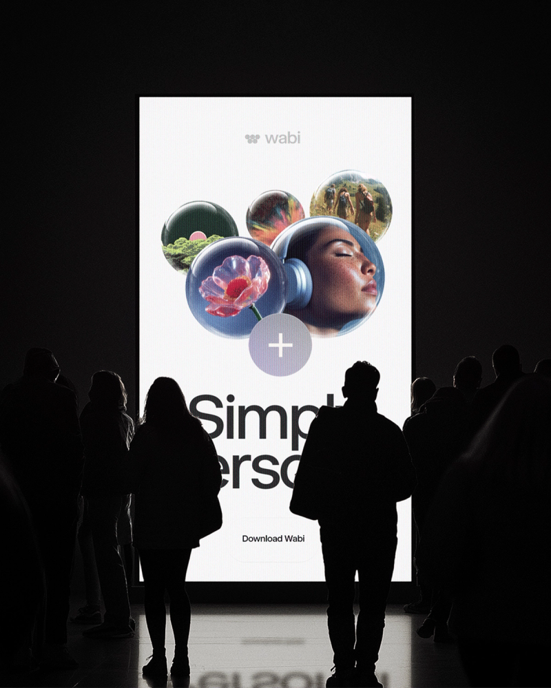 Simply Personal illuminated display