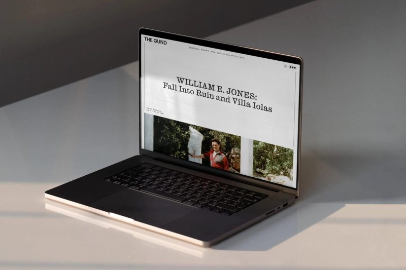 Editorial Article on Laptop