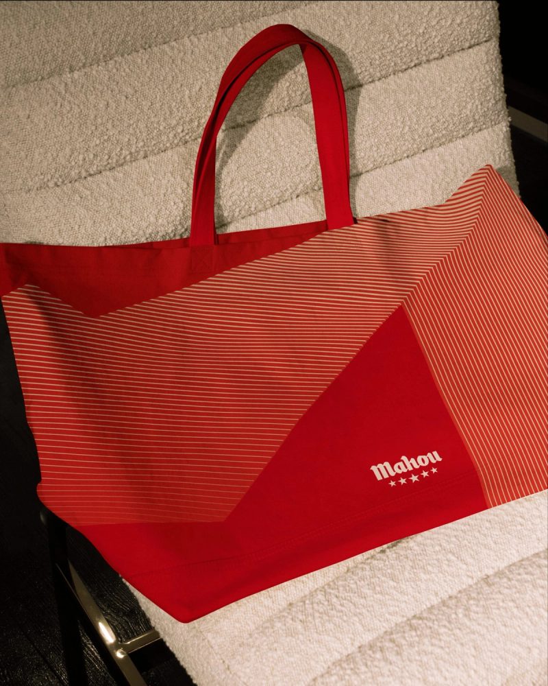 Striped red tote