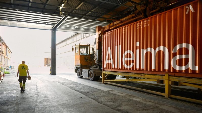 Warehouse Container Loading