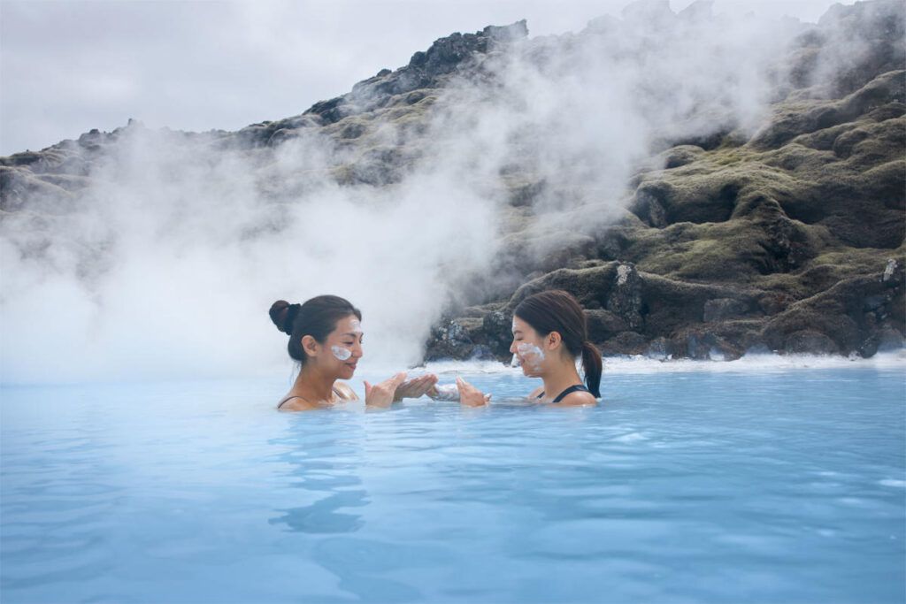 Blue Lagoon czy Sky Lagoon? Porównanie cen i atrakcji