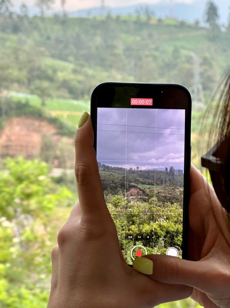 Sri Lanka koleją: niezapomniana podróż pociągiem do Elli