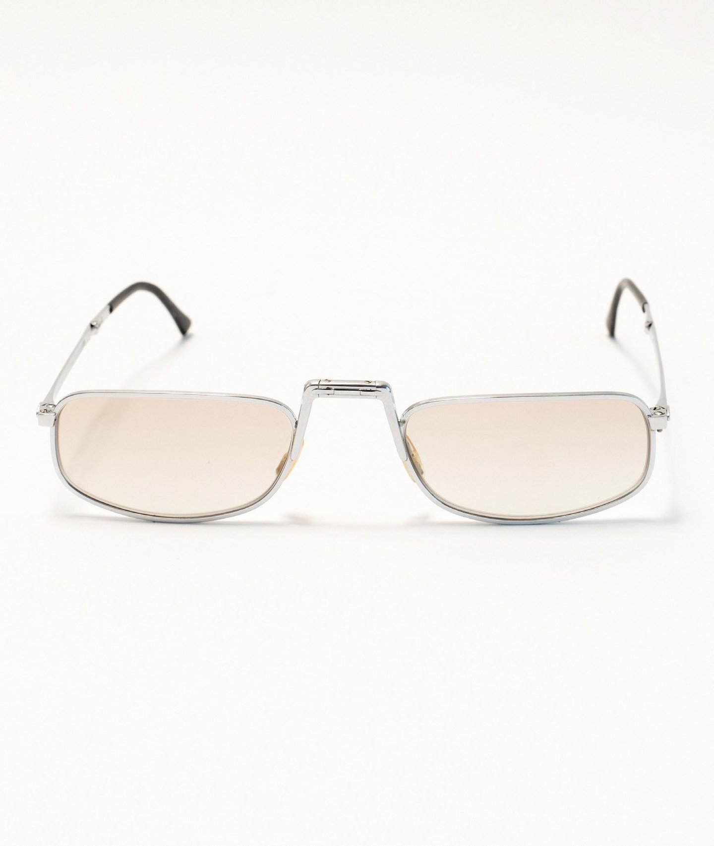 Dior Rectangle, réf. M9022 — vue de face