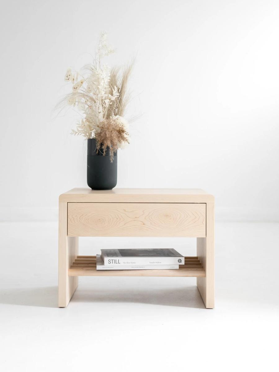 American Maple finish