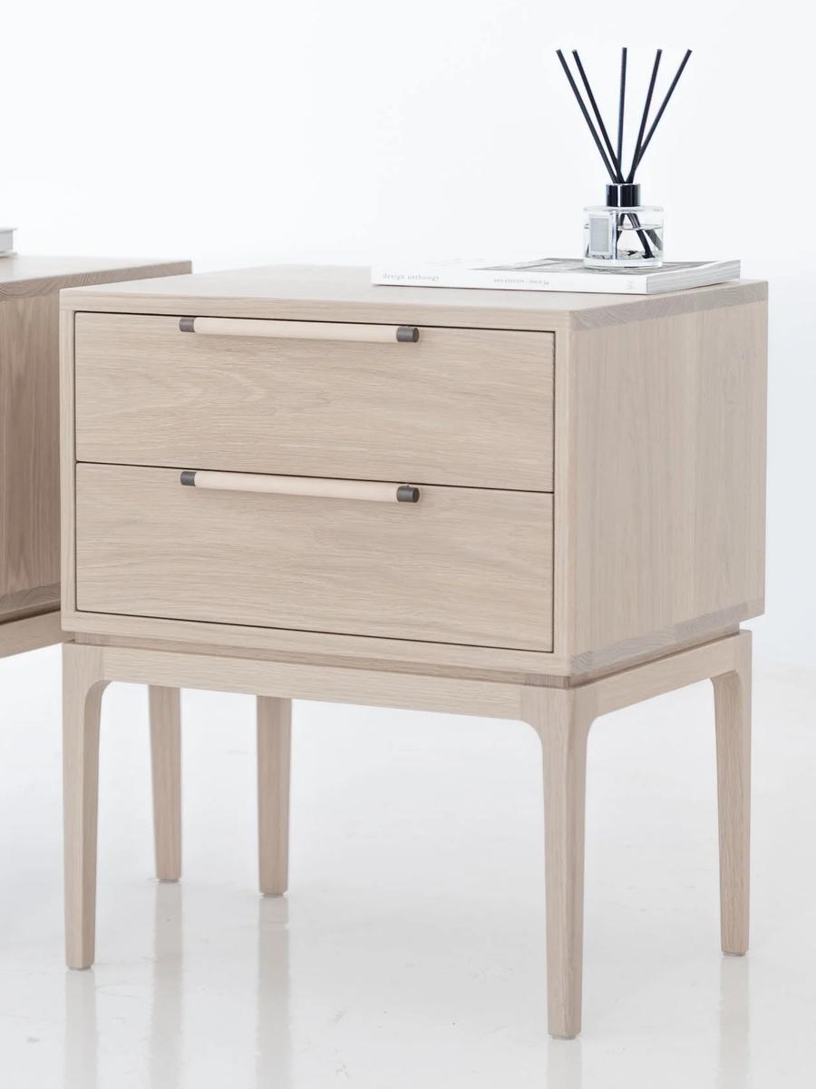 American Oak White Wash finish
