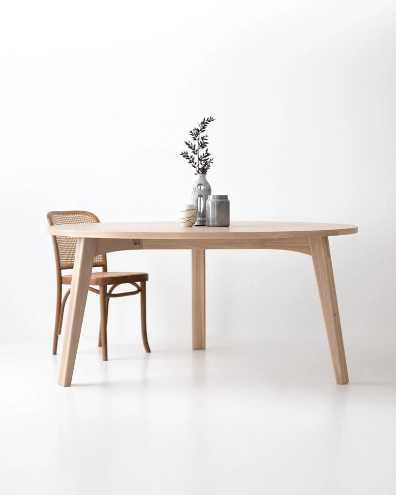Pecoraro Round Table Round Dining Table