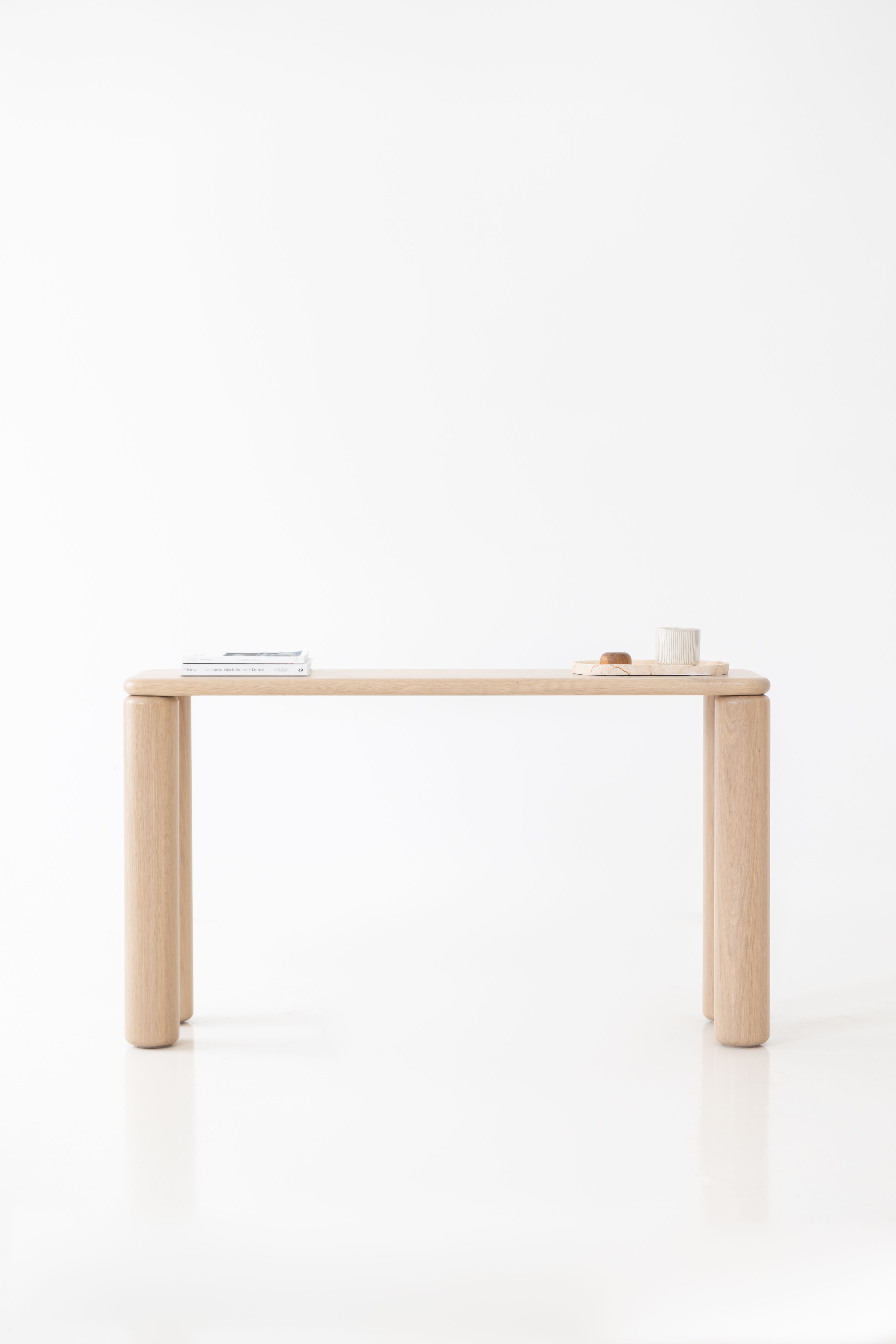 Ladovi Hall Table Hall Table