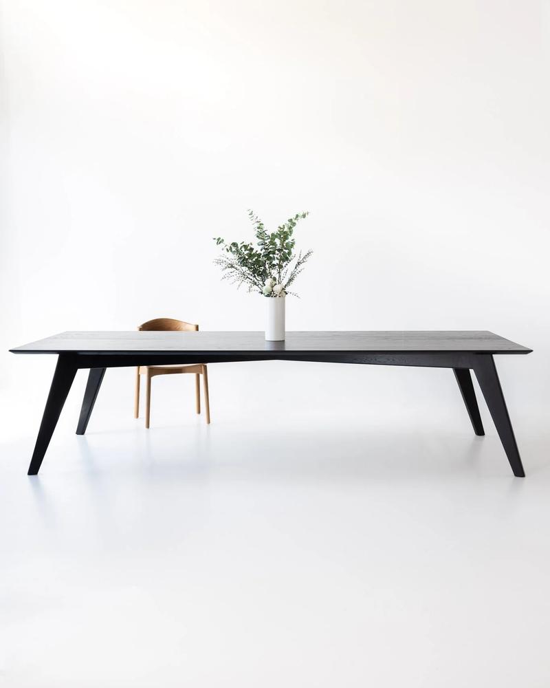 Elk Dining Table Dining Table