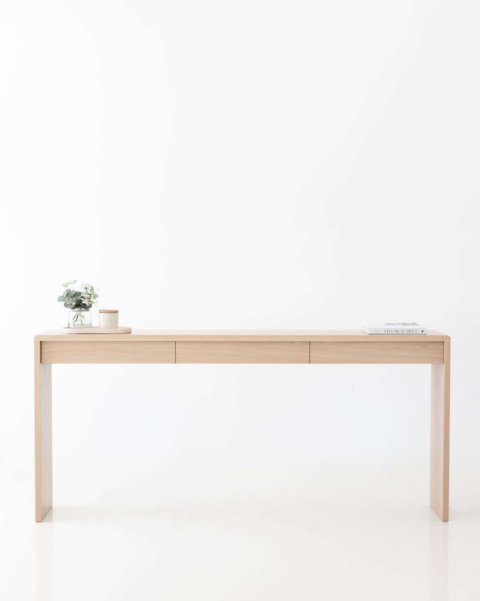 Sova Hall Table in American Oak