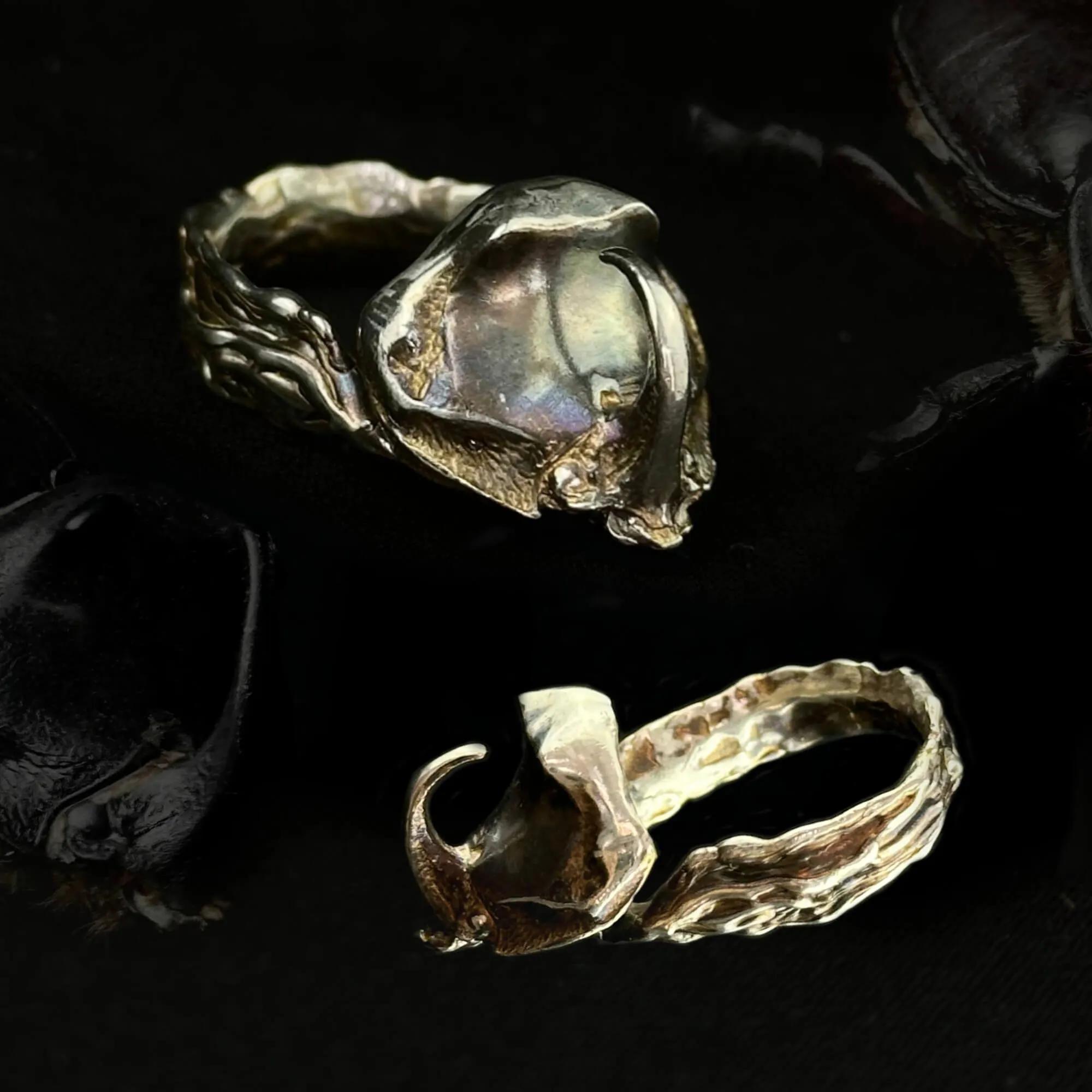 Rhinoceros beetle ring