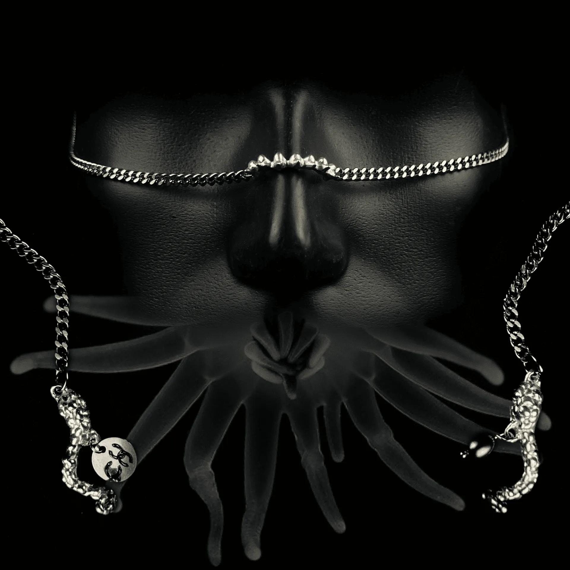 Glycera facechain