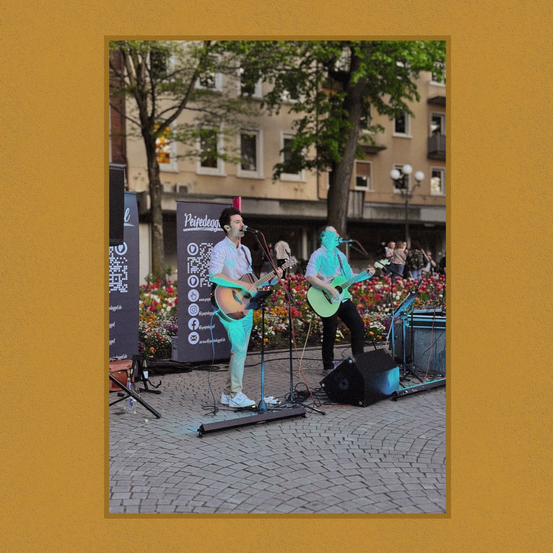 25. April 2026 Wormser Weinmeile Am Lutherdenkmal  #Peifedeggel #Worms #WormserWeinmeile #Weinmeile #Schorlegewitter #Kusel #Gitarrenmusik #Konzert #Musikantenland #Geburtstag #FritzWunderlich #Pfalz #ElUTeHaEEr #WerIstLuther