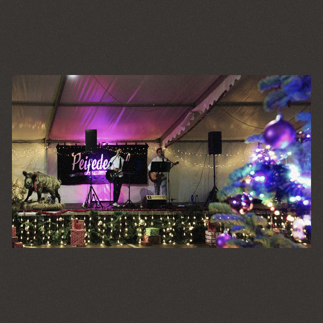 08. Dezember 2021 Christmas Market Airbase Ramstein  #Peifedeggel #Akustik #Schorlegewitter #Livemusik #Live #Ramstein #Airbase #AirbaseRamstein #RamsteinAirbase #Weihnachtsmarkt #Gitarrenmusik #Konzert #Glühweingewitter #Rootbeer #RamsteinMiesenbach #Pfalz #Lautre #HoHoHo #Christmas #Xmas