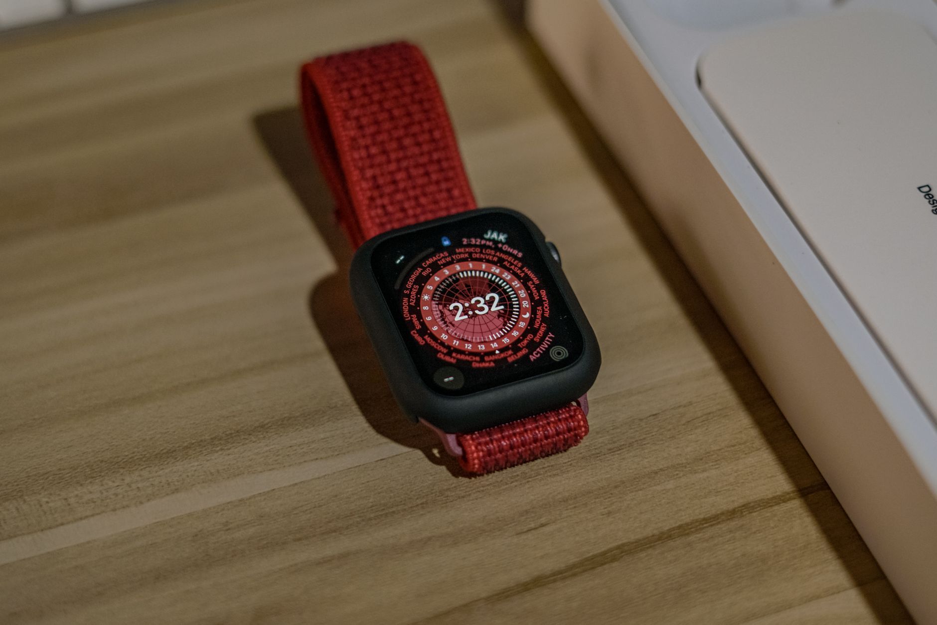 Nowe tarcze w watchOS i ewolucja Siri Modular: Apple stawia na inteligentne widżety