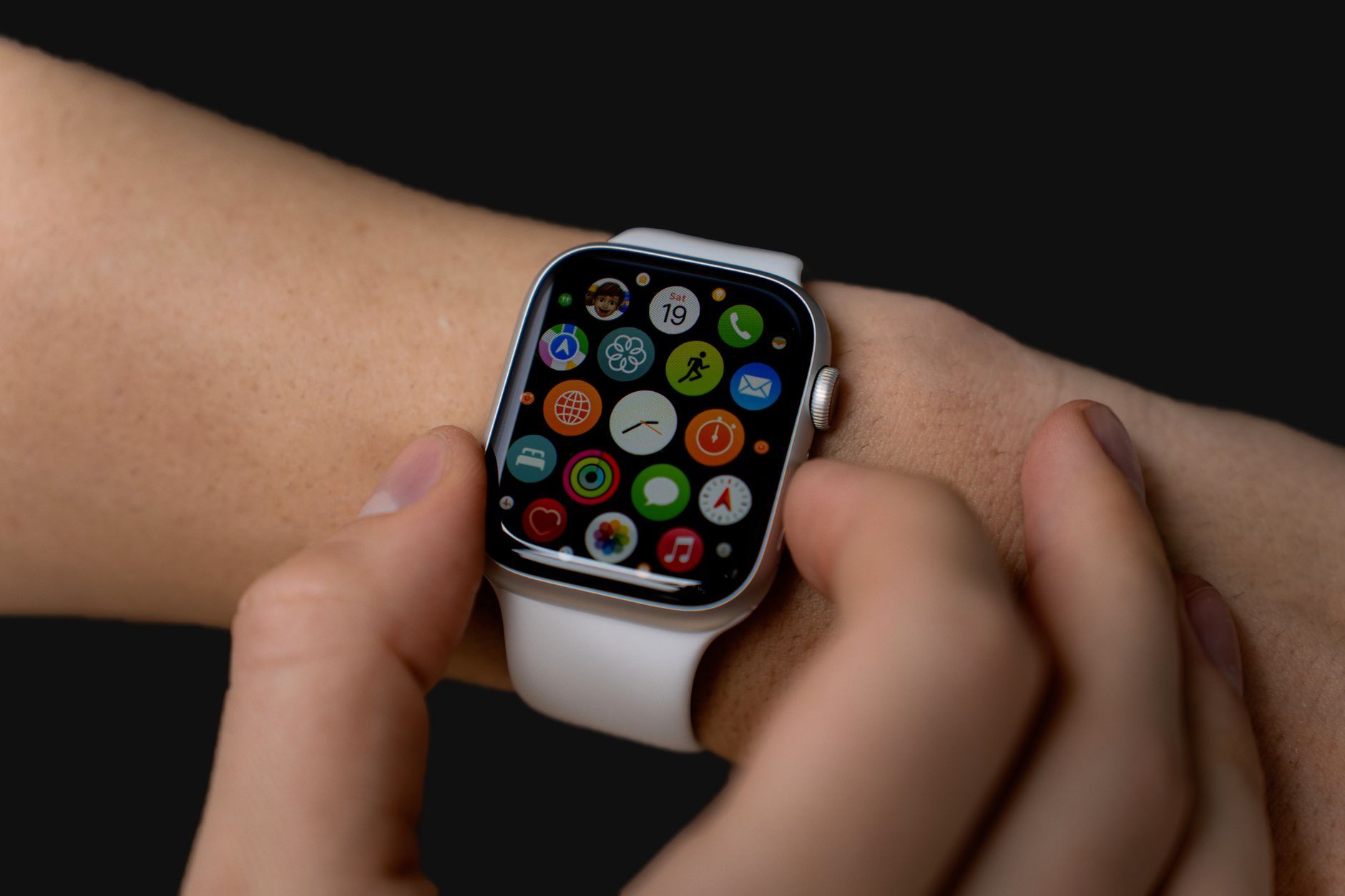 Smartwatch Asus VivoWatch, czyli 10 dni na jednym ładowaniu