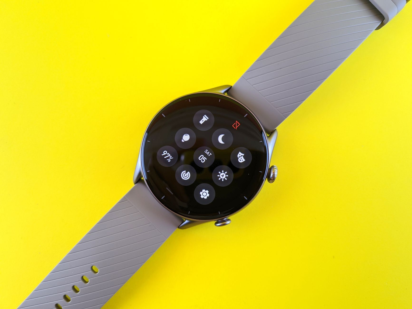 Przedwczesny wyciek OPPO Watch S2: EKG, pomiar FatMax i aż 10 dni pracy na baterii