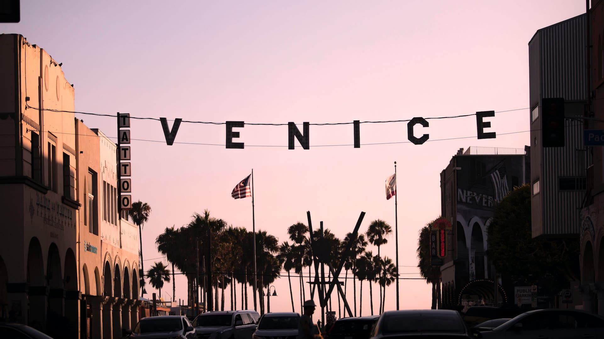 Backdrop of a beachside sunset in Venice, CA