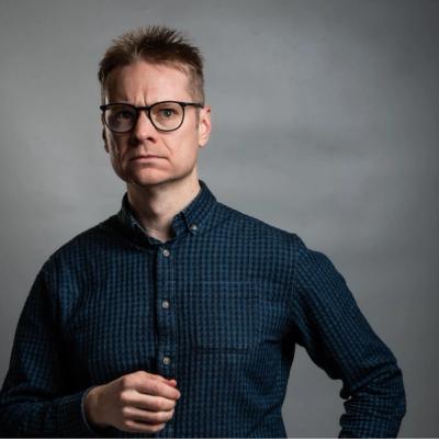 Aaron Troye-White komiker