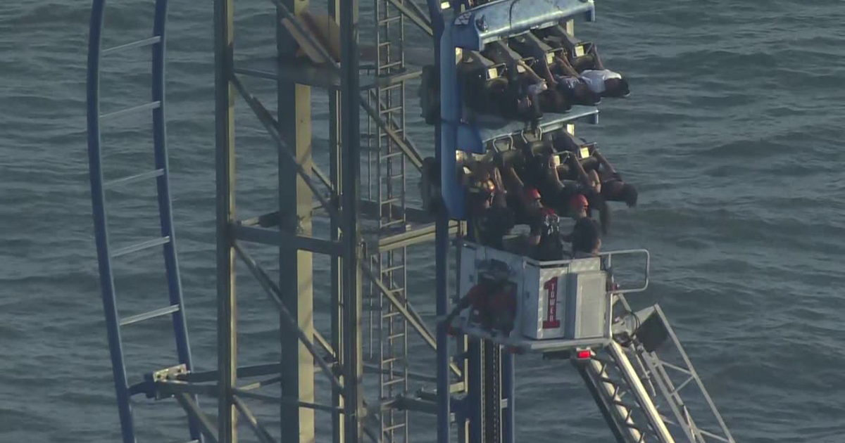 Galveston roller coaster: All passengers rescued after Iron Shark roller coaster gets stuck