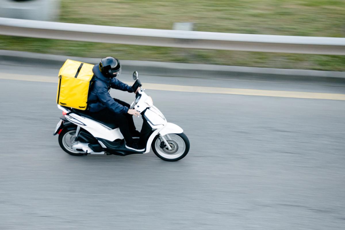 Motoboys ficam, em média, 41 dias afastados por conta de acidentes