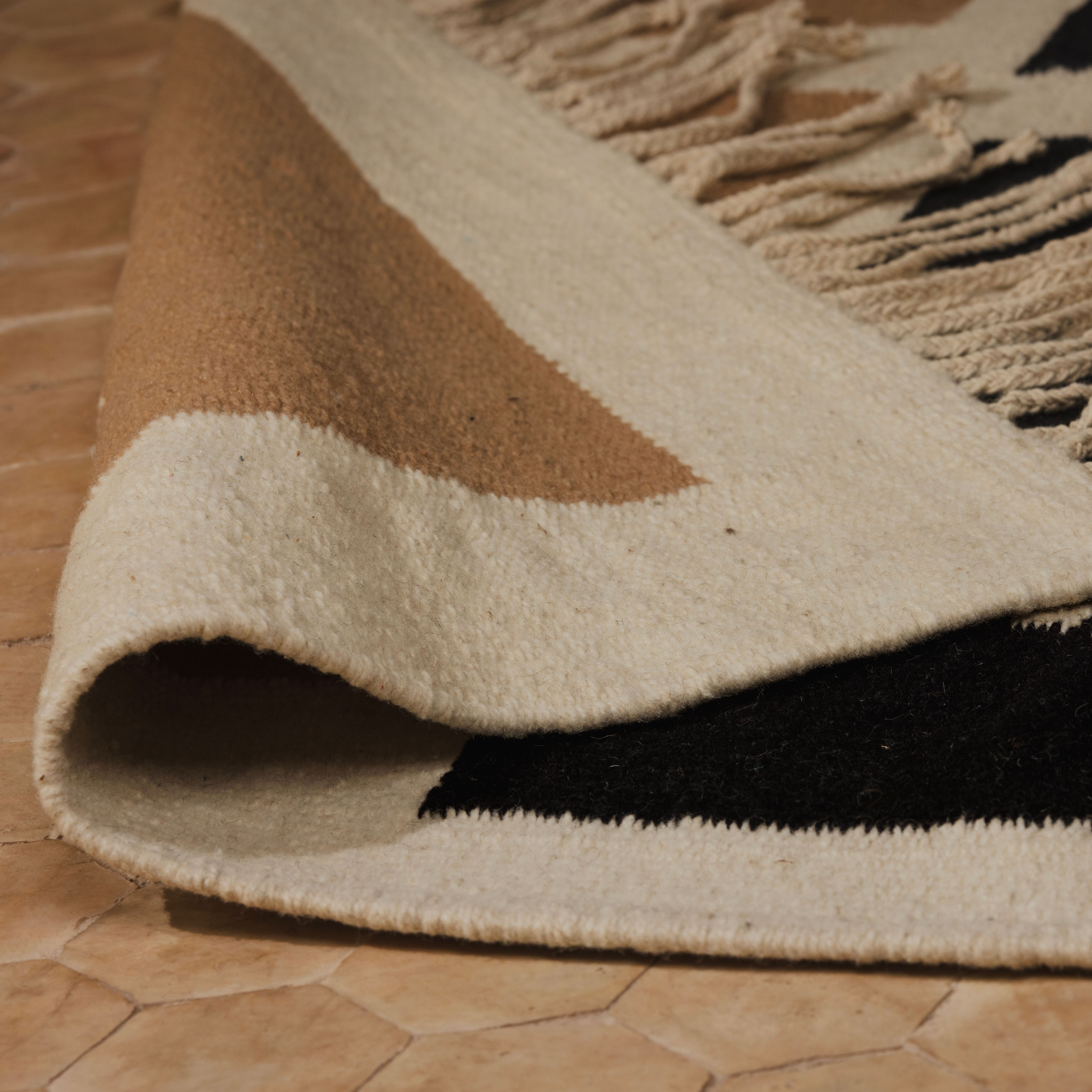 Solid - Mocha - Beni Rugs