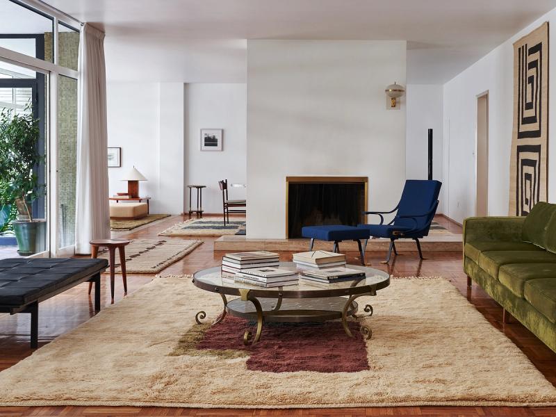 Fortification rug in living room.