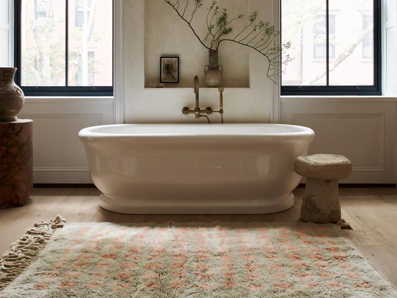 Imprint rug in bathroom.