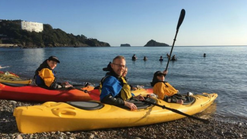 Kayaking-in-torbay