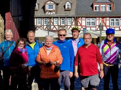 Genussradeln mit geballter Lebenserfahrung – RV 1911 Rosbach rollt nach Braunfels