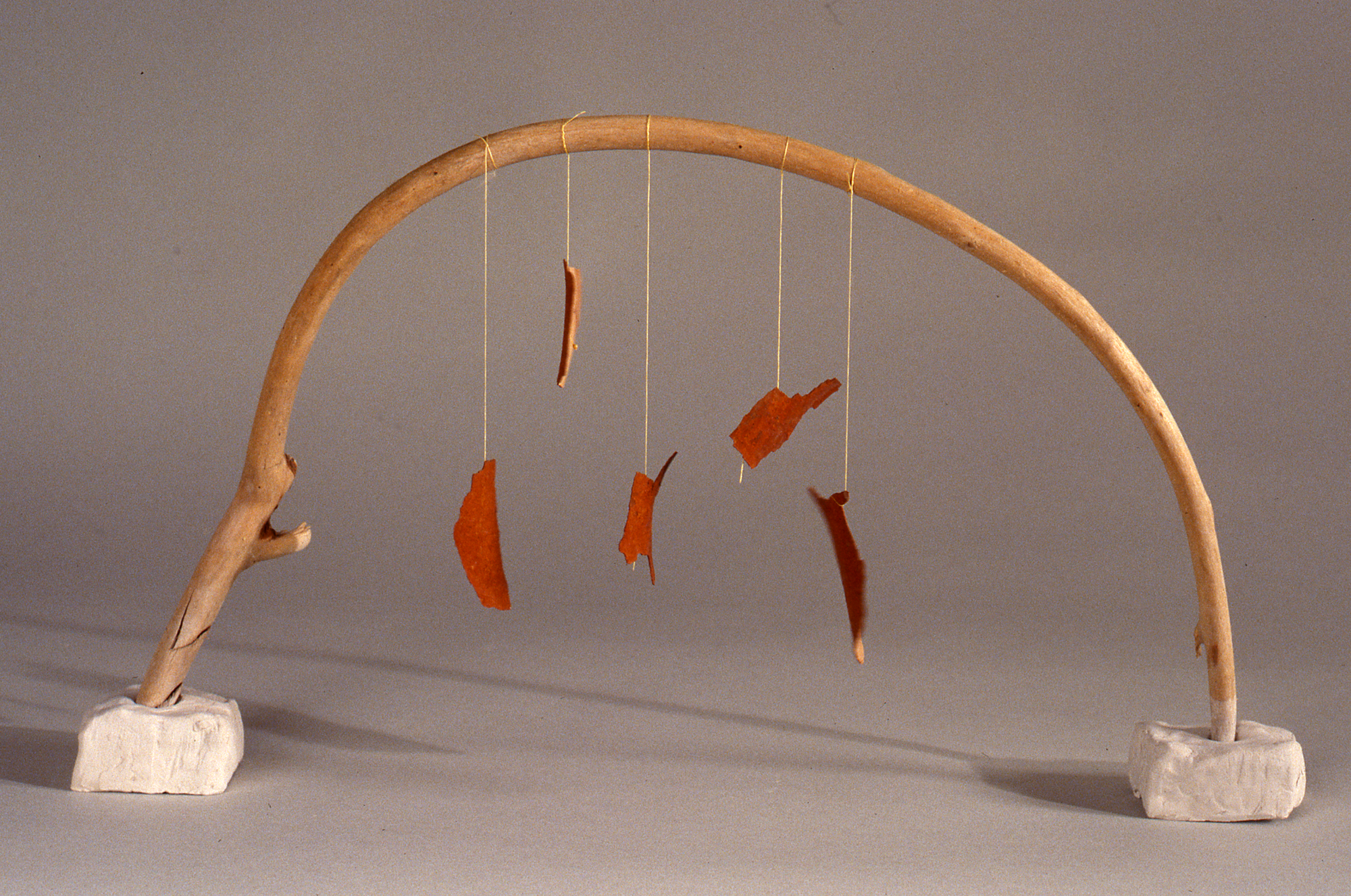Cecilia Vicuña, Arco Arrayán, 1990, precarious object, mixed media