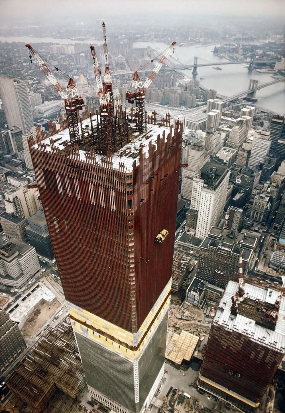 BUILDING by Colin Quinn and Vincent Piazza