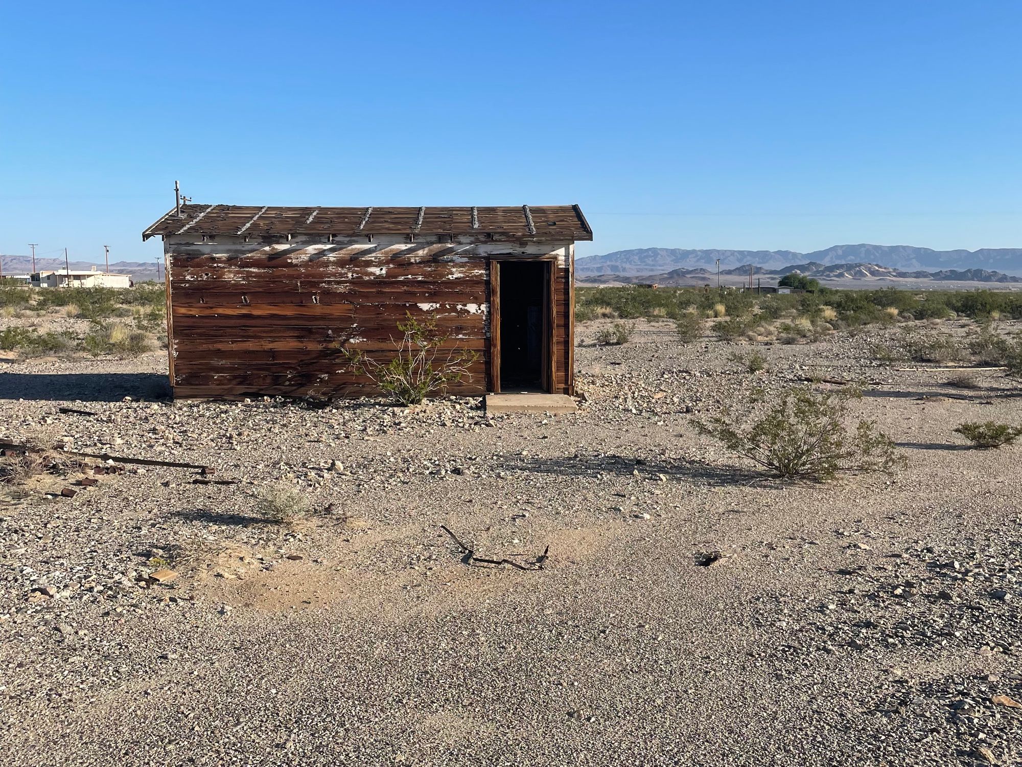 A small shed is situated in the middle of nowhere, California.