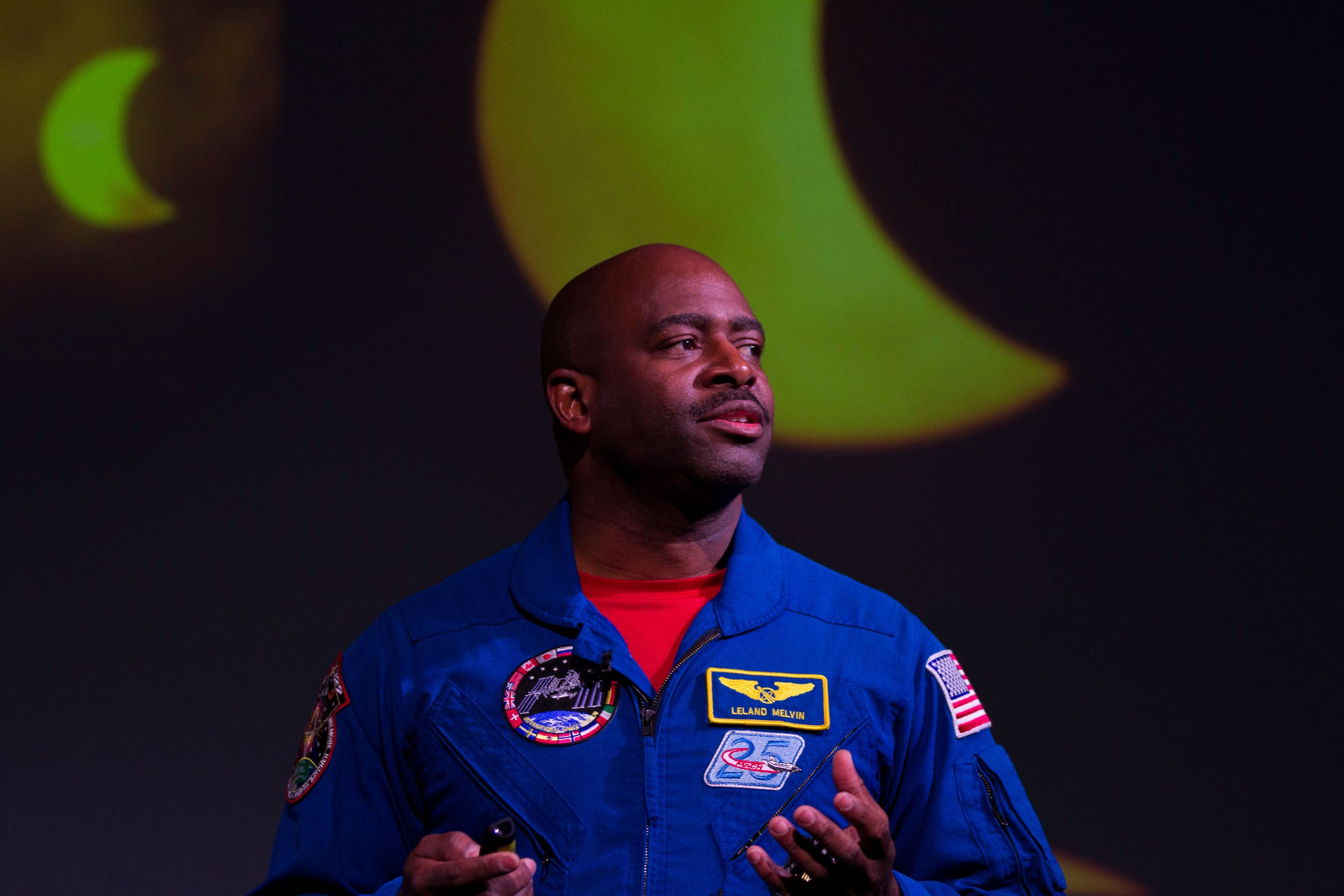Uncover The Mystery Is Astronaut Leland Melvin Hitched - qrigb5w