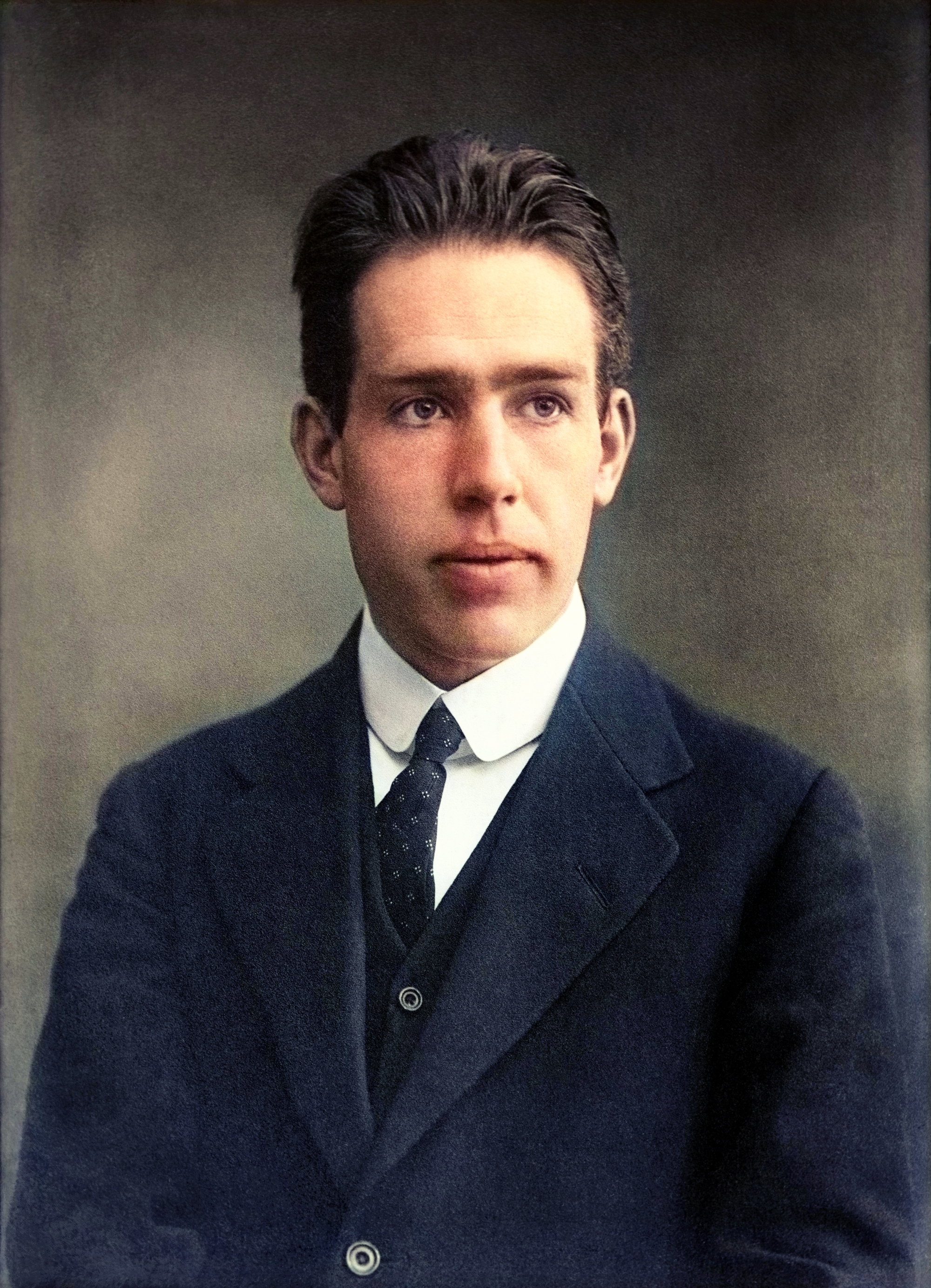 Niels Bohr portrait in adolescence 