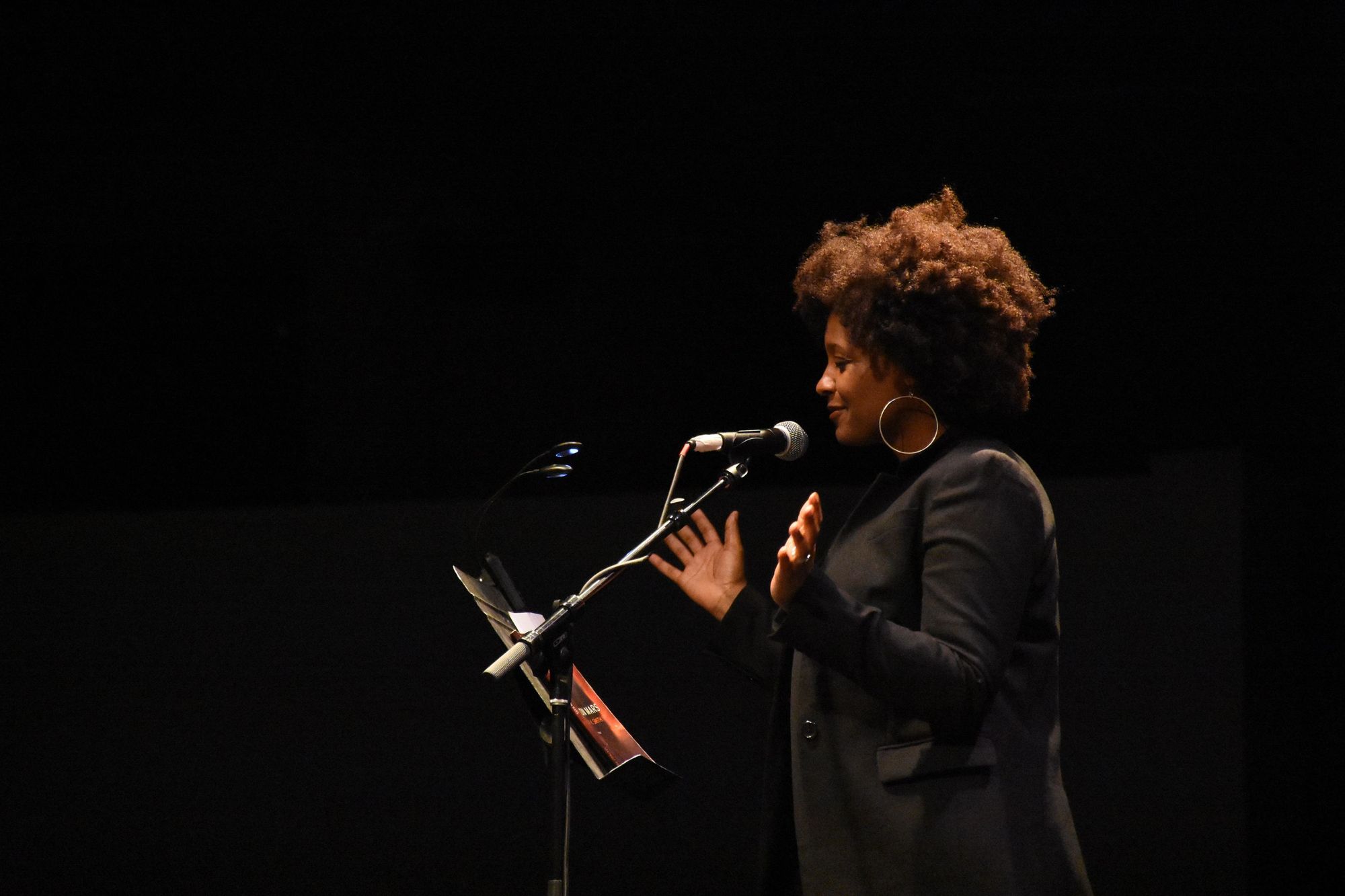 Tracy K. Smith reading for The Universe in Verse in 2017, photo by Molly Walsh