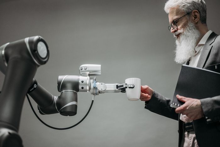 The Rise of AI Agents: Transforming Your Business Landscape