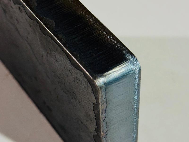 Cięcie laserowe – dlaczego firmy coraz częściej wybierają nowoczesną obróbkę metalu?