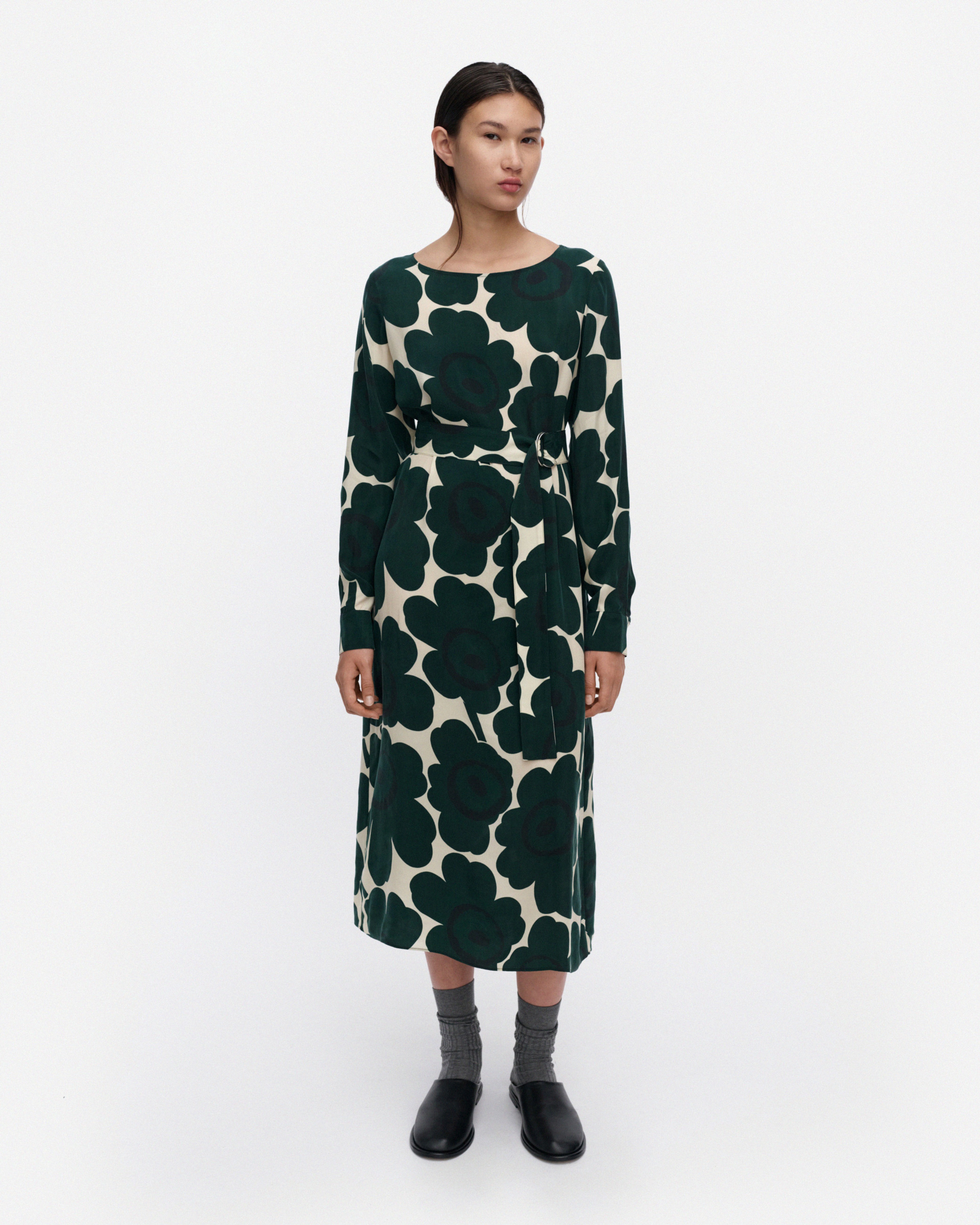Satunnainen Unikko Dress