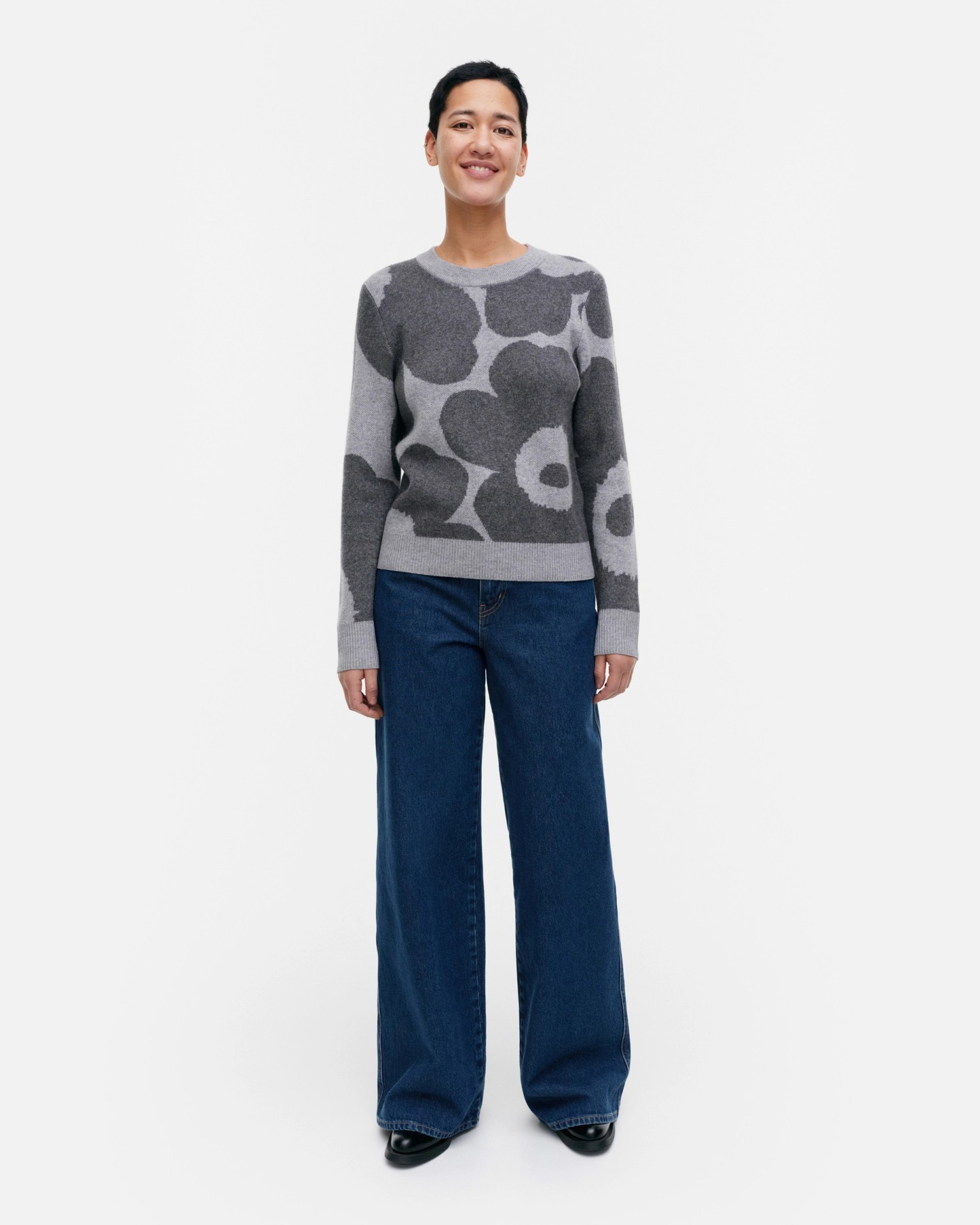 Aukio Unikko Cashmere knitted sweater