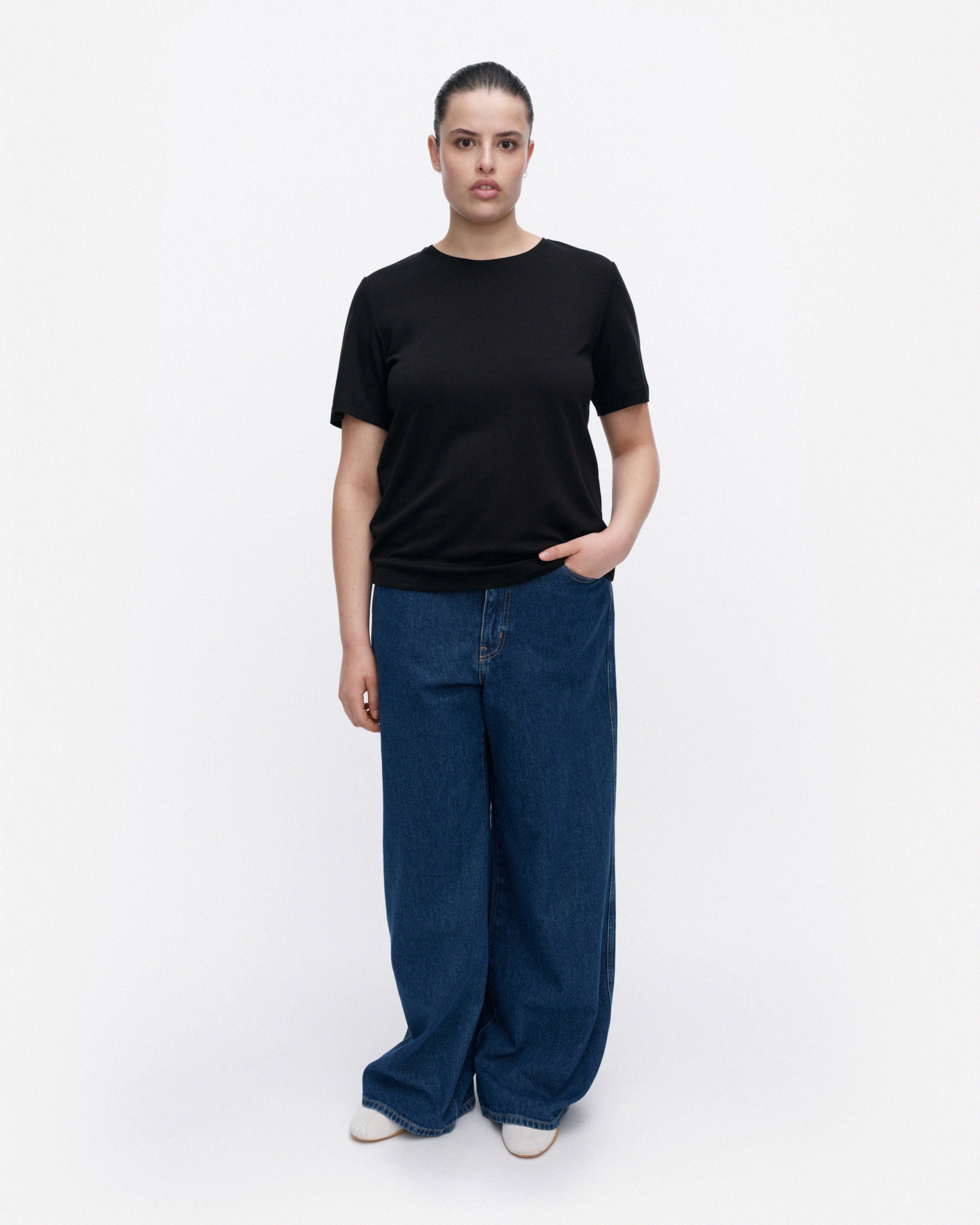 Keveys, T-shirt, black,
