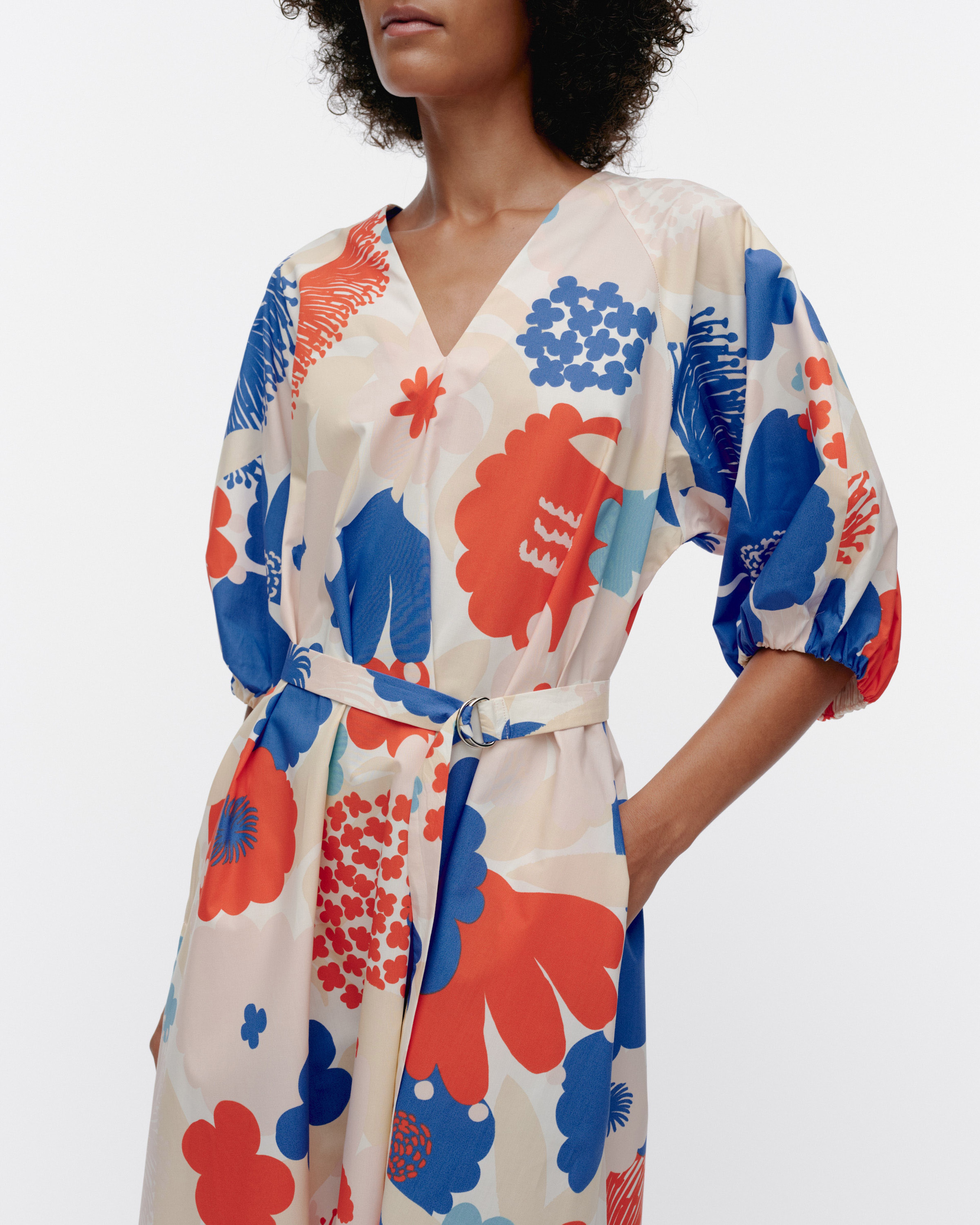 Kimppu Suvikimppu, Dress, off white, blue, red, peach,