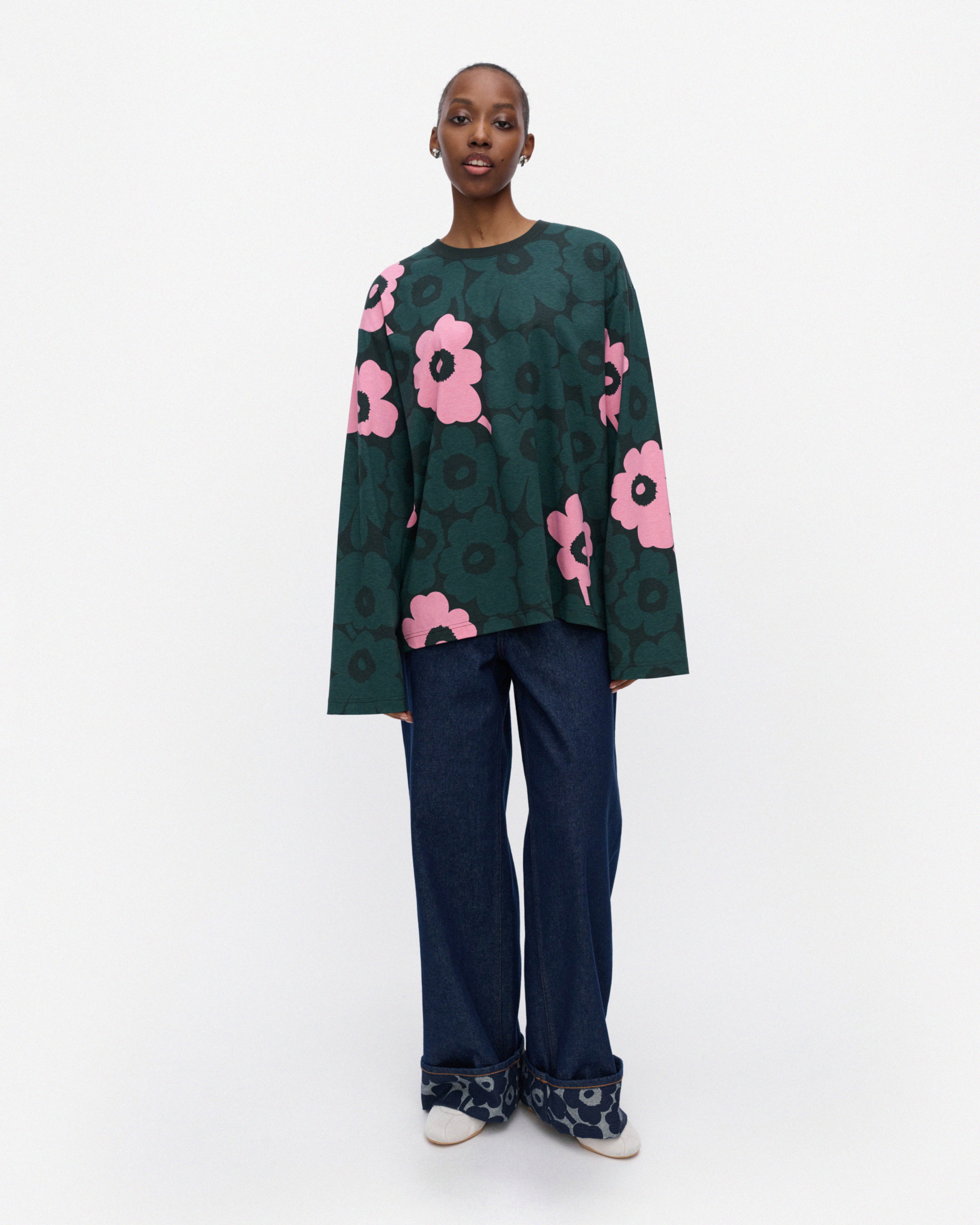 Nippa Unikko, Kioski jersey shirt, dark green, light pink,
