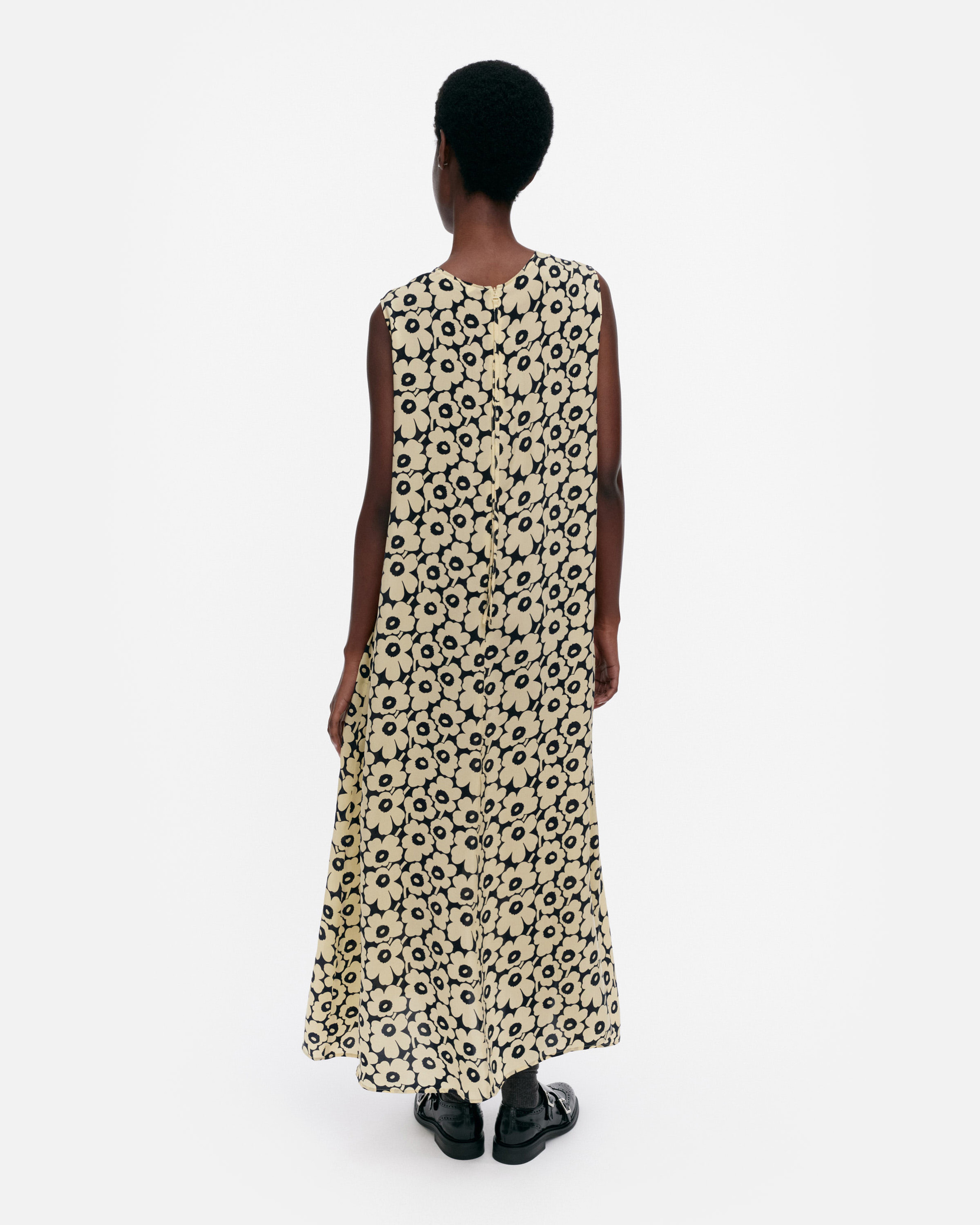Migot Unikko, Dress, light beige, dark navy,