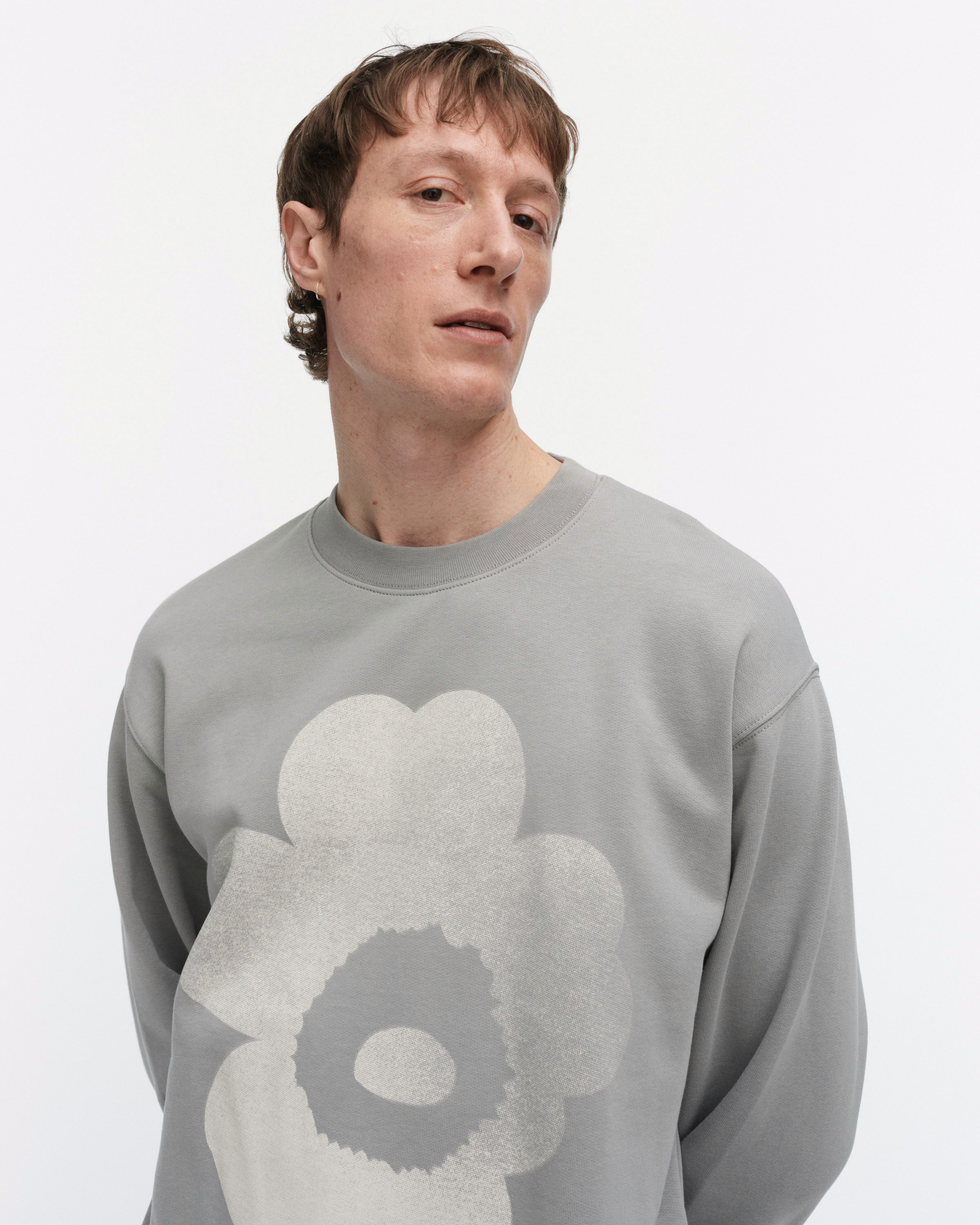 Loisto Unikko Placement Kioski sweatshirt