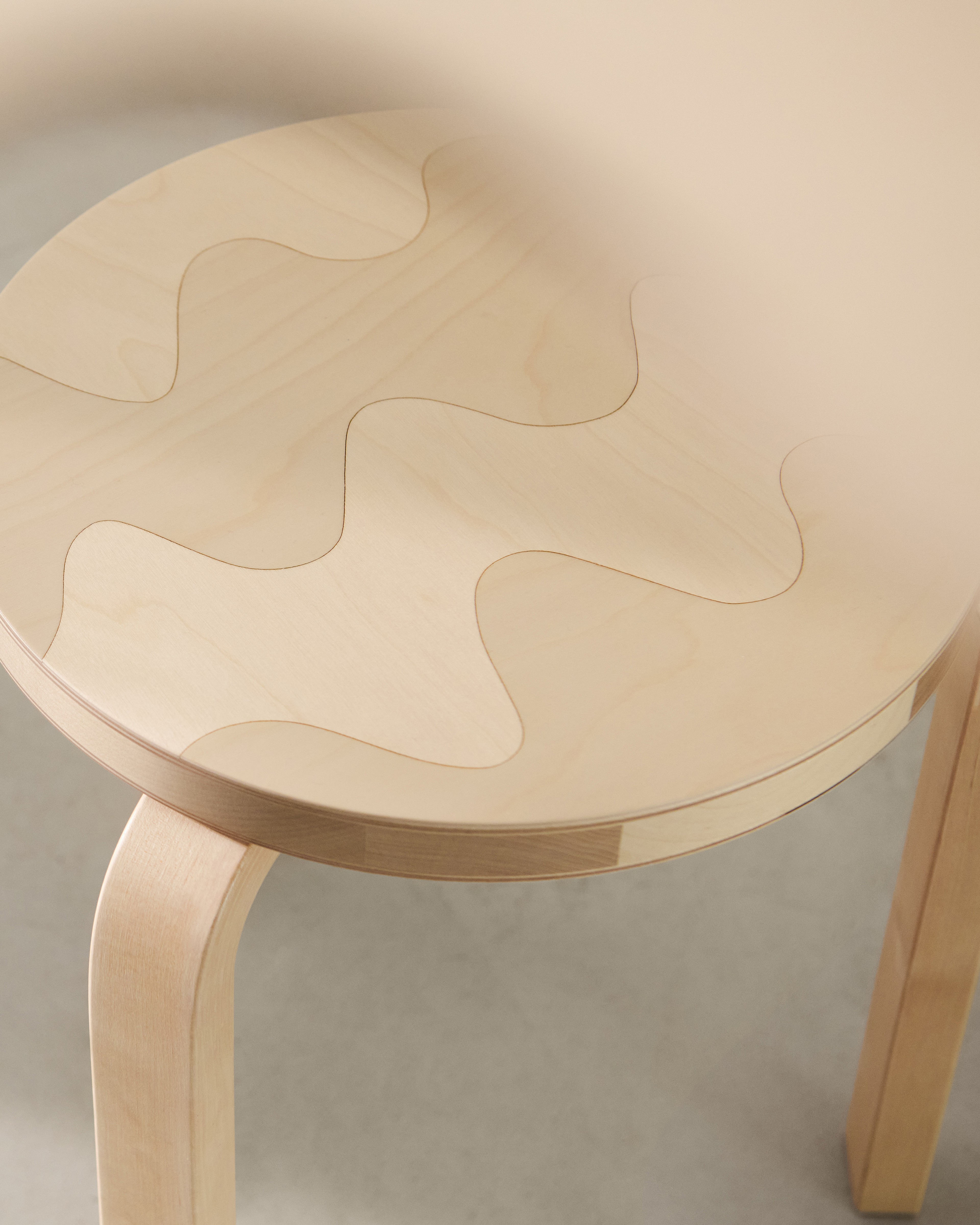 Stool 60 Lokki Artek + Marimekko