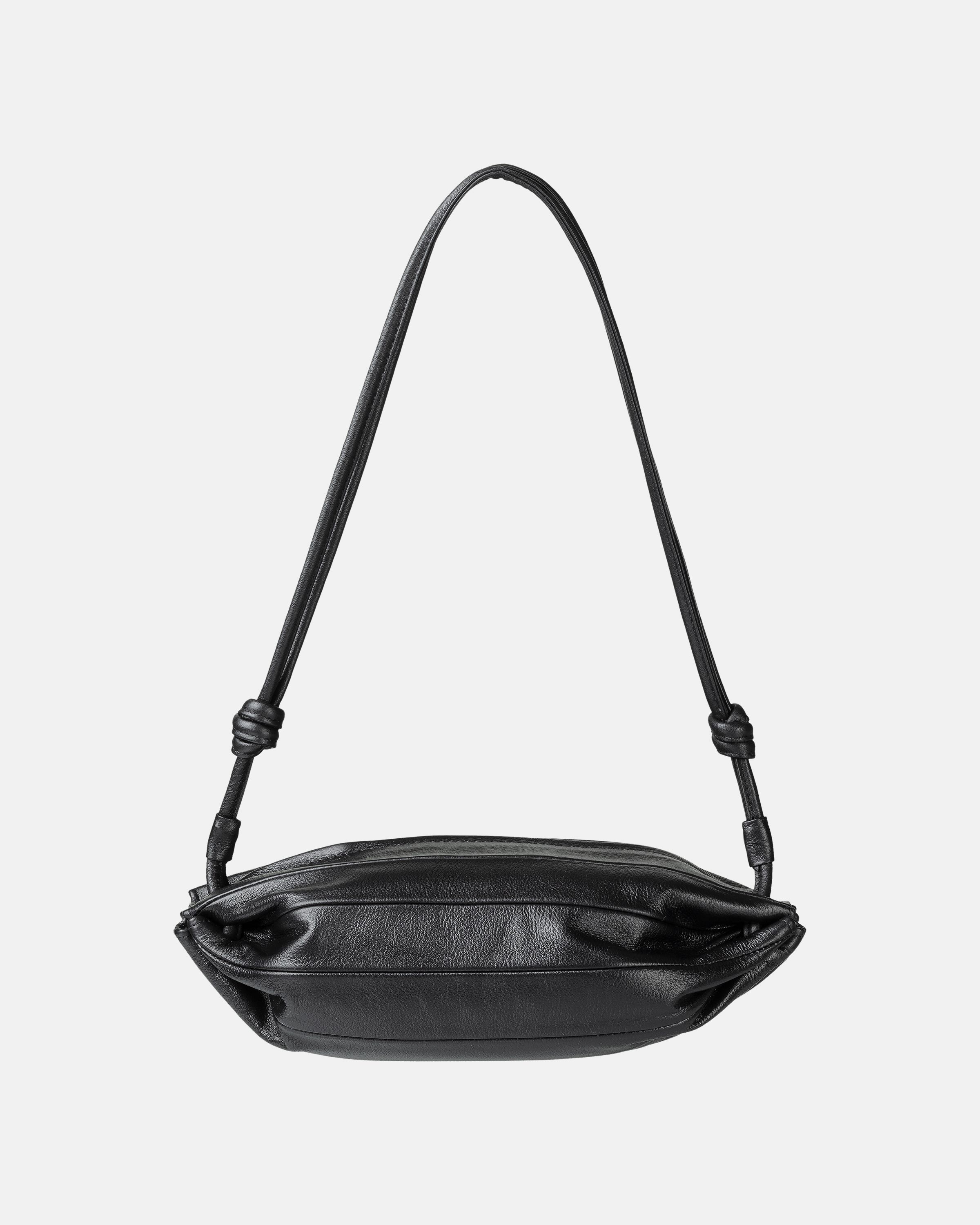 Premium leather bag Karla | Marimekko