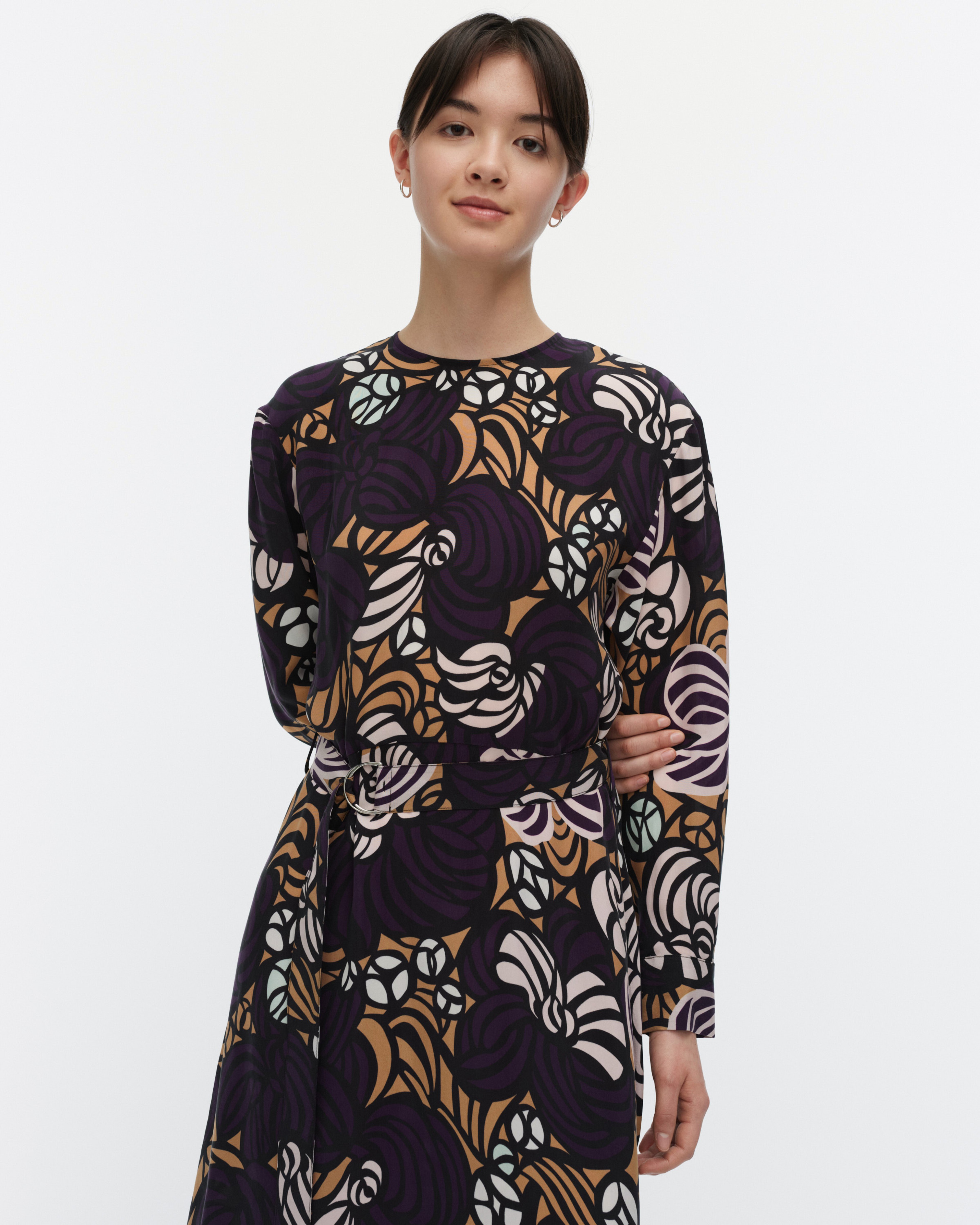 Combu Torstai, Cupro dress, violet, light brown, l. pink,