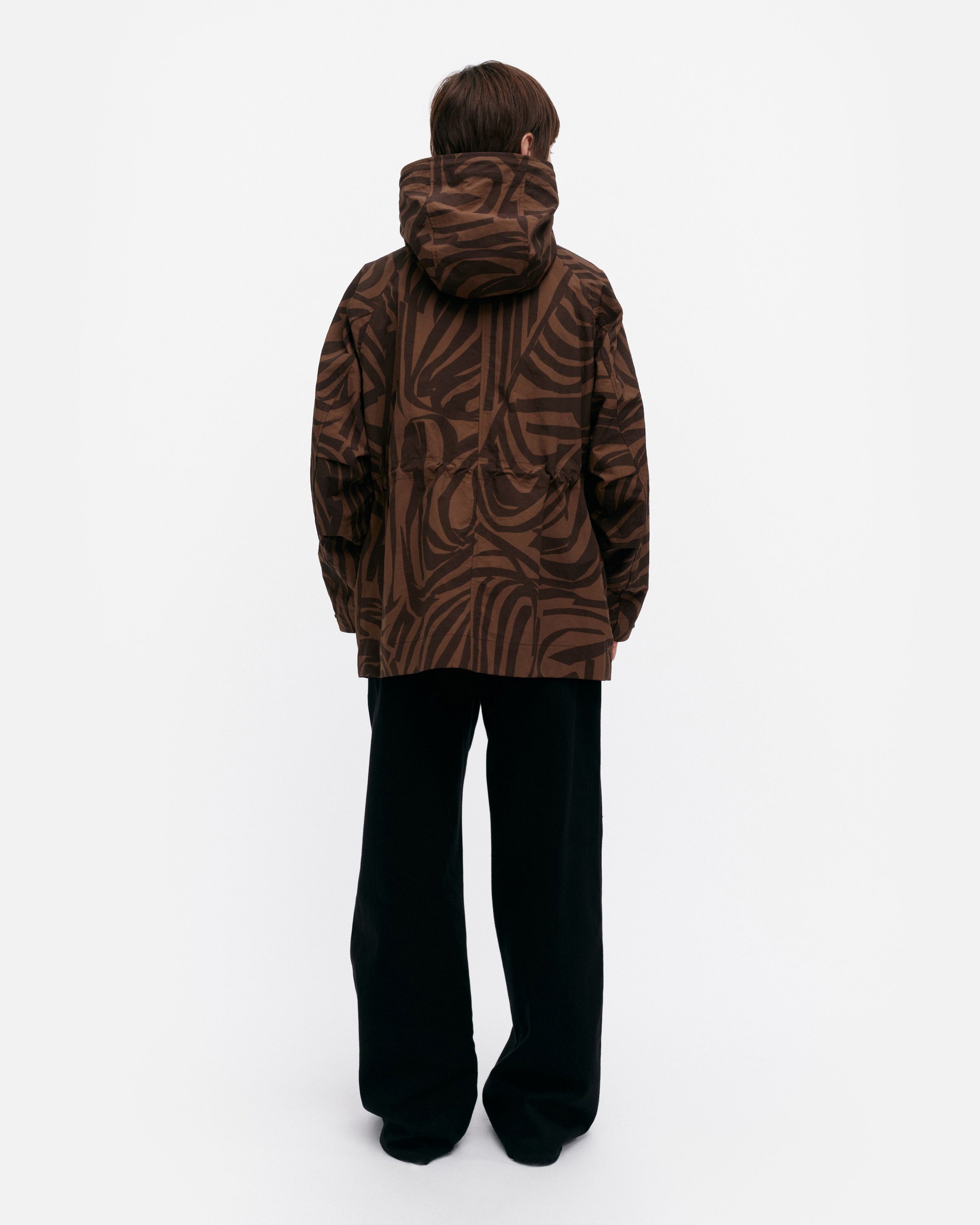 【2025AW】marimekko マリメッコ/ Musteet Jokuraita コート Musteet Jokuraita Coat | Marimekko