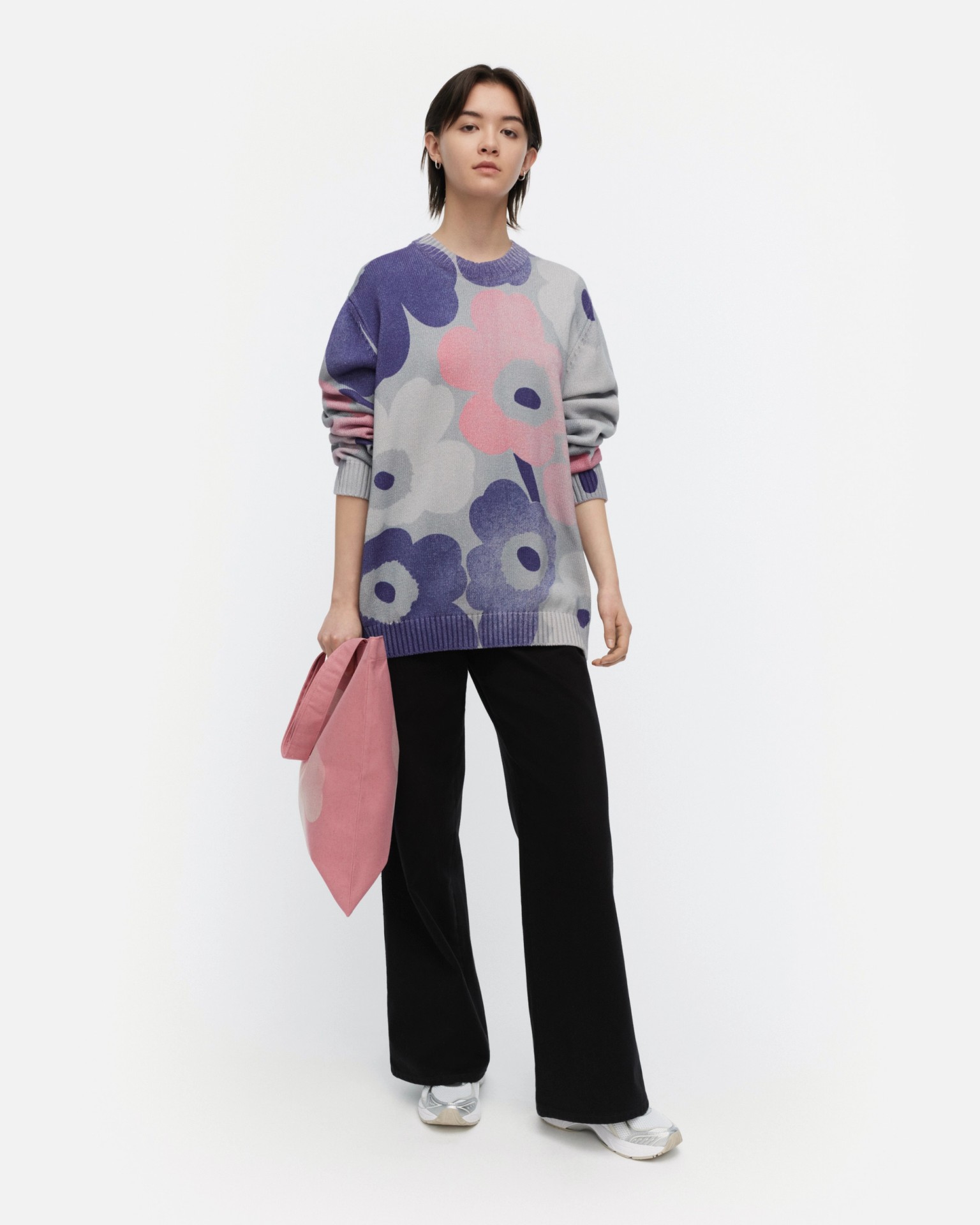Puuteri Unikko, Kioski knitted pullover, grey, violet, light pink,