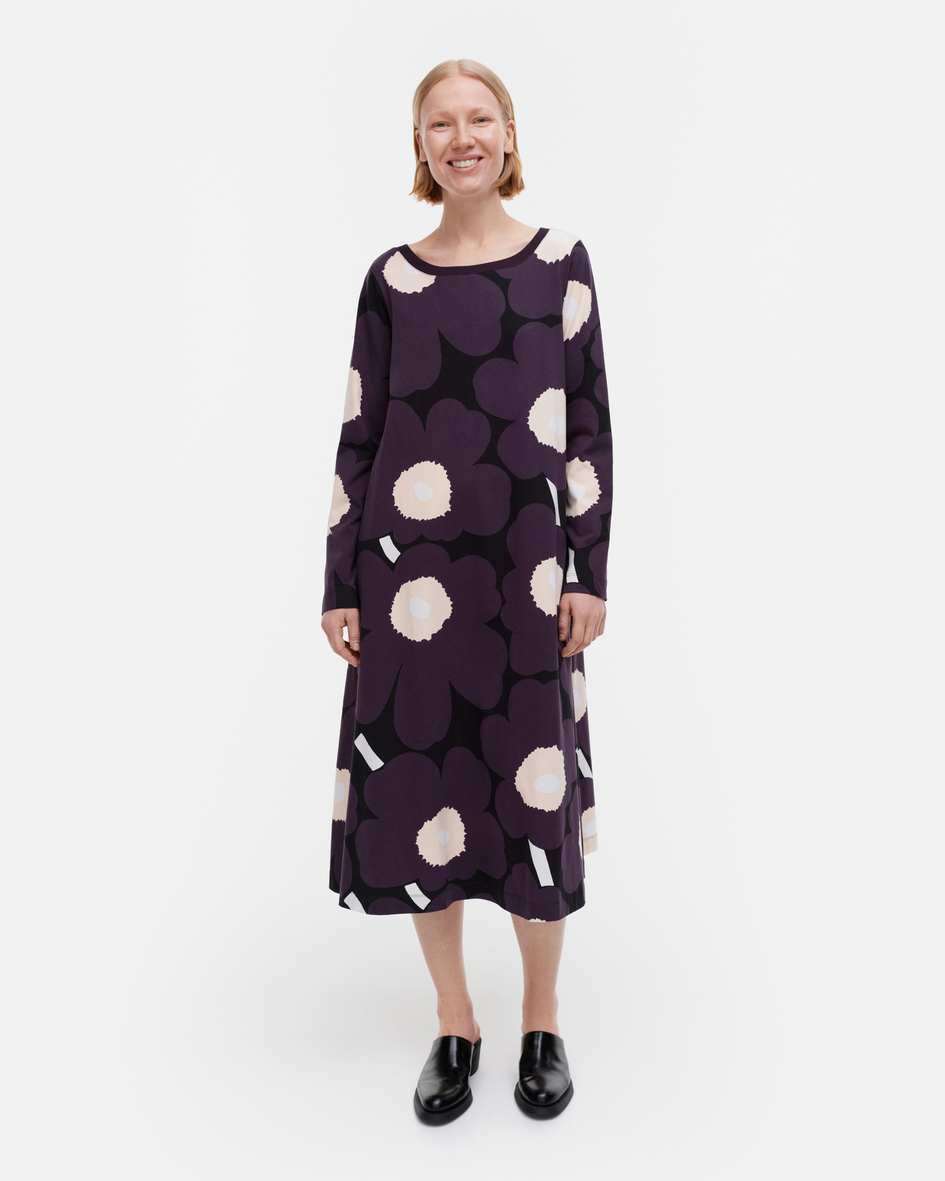 Vasta Unikko, Trikoomekko, musta, tum.violetti, vaal.pu,